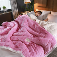 HKM-641427 Plush Coral Fleece Blanket - Soft & Warm Twin Size Throw for All Seasons