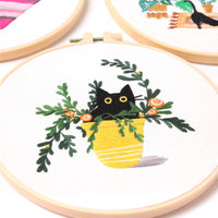 HKM-643795 Cartoon Cat Embroidery Kit for Beginners - 30x30 Canvas with Frame