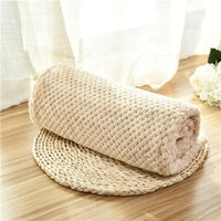 HKM-645395 Thickened Plush Cat Nest Sleeping Pad for Comfort in Every Season