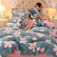 HKM-647571 Coral Velvet Double-Sided Bedding Set with Cartoon Patterns, 4-Piece Collection for Various Bed Sizes