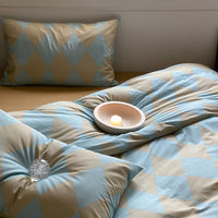 HKM-653331 Four-Piece Bedding Set with Quilt Cover, Bed Sheet, and Pillowcases - Multiple Floral and Checkerboard Designs for 1.5m and 1.8m Beds