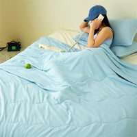HKM-658451 Cool Ice Silk Summer Blanket with Soybean Fiber Filling in Multiple Sizes