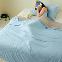 HKM-658451 Cool Ice Silk Summer Blanket with Soybean Fiber Filling in Multiple Sizes