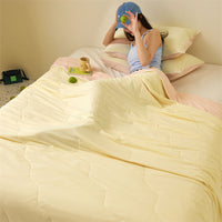 HKM-658451 Cool Ice Silk Summer Blanket with Soybean Fiber Filling in Multiple Sizes