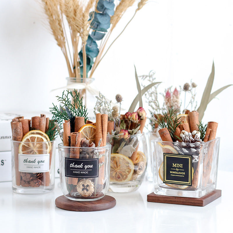 HKM-660691 Fire-Free Cinnamon Pine Cone Aroma Diffuser Cup - Natural Dried Floral Design for Relaxing Ambiance