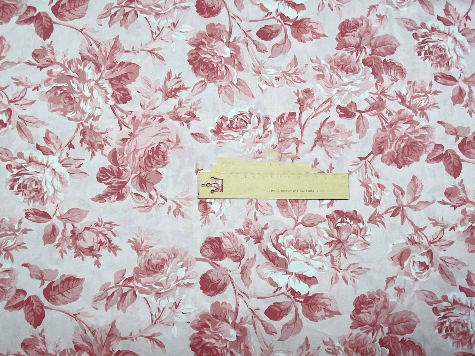 HKM-661715 Rose Flower Cotton Twill Fabric - Plants and Flowers Pattern in Blue and Coffee Variants, 0.5 x 1.6 M