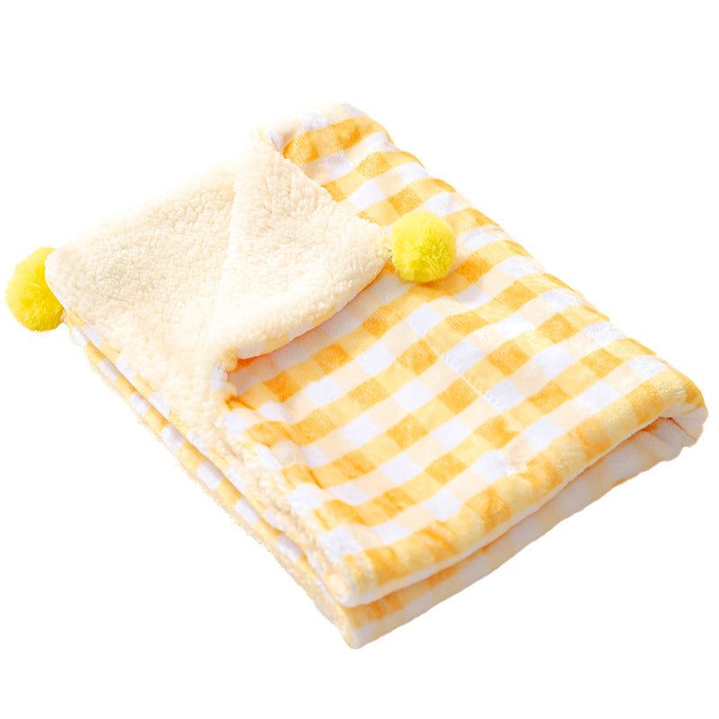HKM-662099 Warm Coral Fleece Thickened Dog Blanket and Cat Sleeping Mat for Soft Comfort