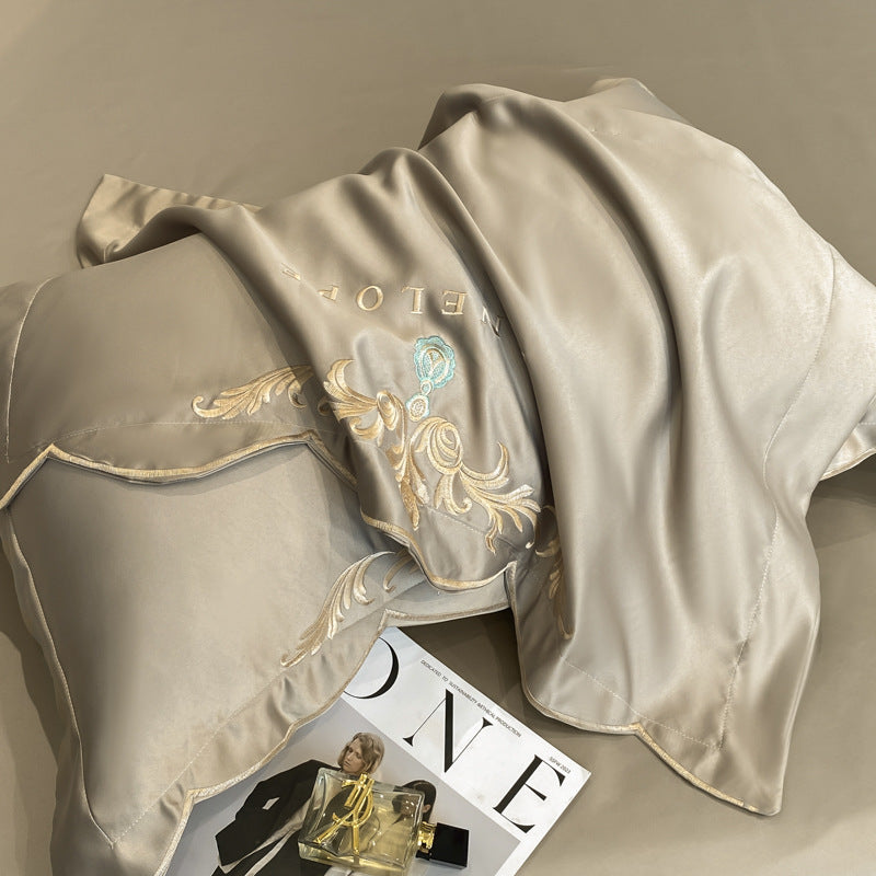HKM-665363 Elegant European Style 4-Piece Cotton and Ice Silk Bedding Set with Embroidered Quilt Cover and Pillowcases