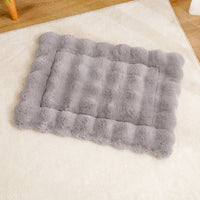 HKM-667475 Winter Warm Plush Cat Mat with Anti-Slip Base and Thick Padding for Cozy Sleeping