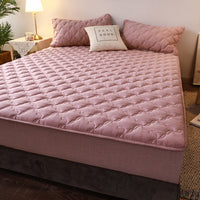 HKM-668499 Thin Cotton and Polyester Fiber Mattress Pad for Double Bed Home Use