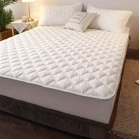 HKM-668499 Thin Cotton and Polyester Fiber Mattress Pad for Double Bed Home Use