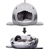 HKM-669203 Four Seasons Universal Winter Warm Doghouse In Winter