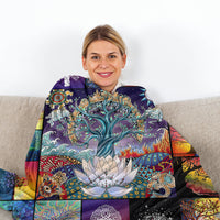 HKM-670803 Flannel Velvet Blanket with Lotus Tree Patterns - Soft, Warm, and Multifunctional for Indoor and Outdoor Use