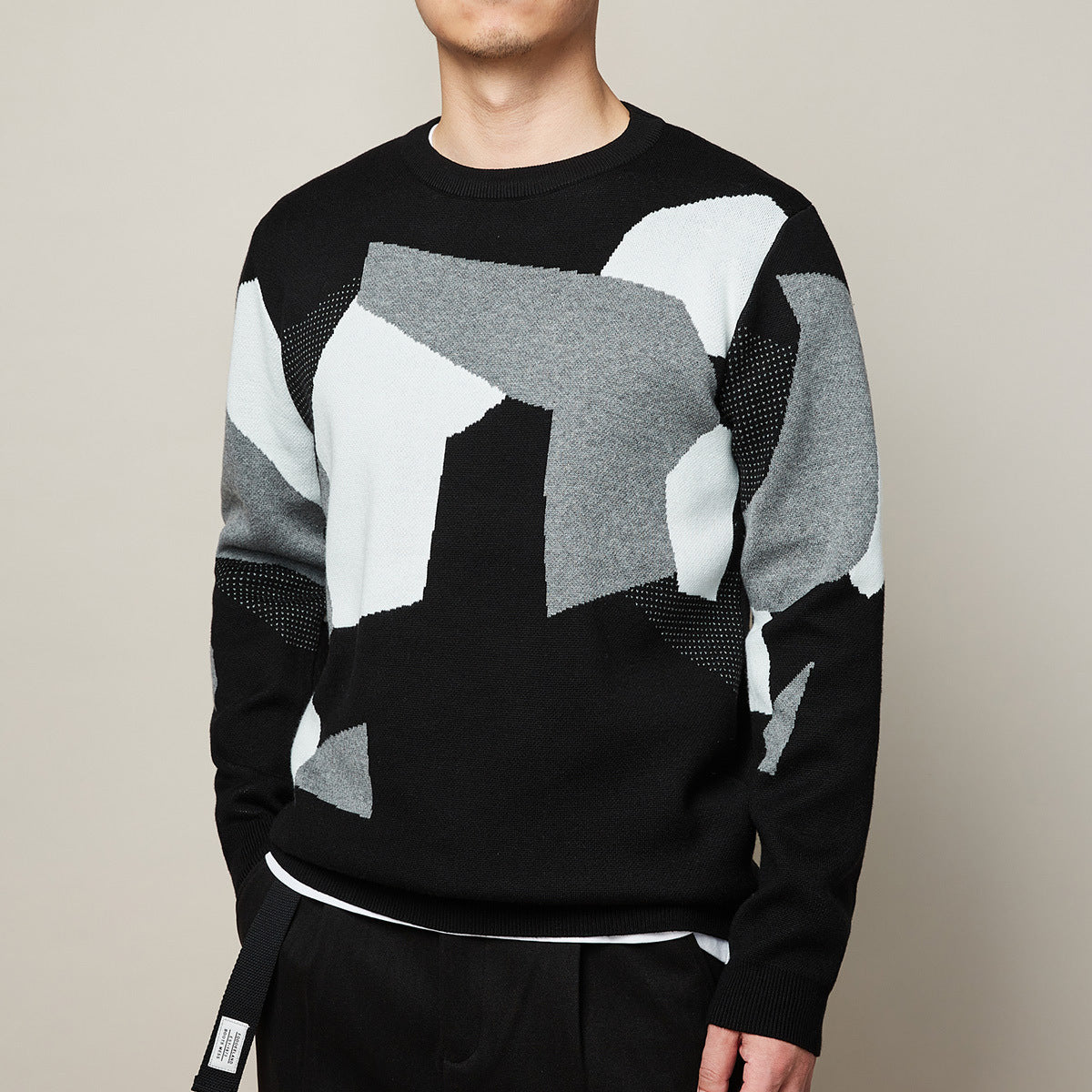 HKM-670803 Men's Thick Round Neck Jacquard Pullover Sweater for Autumn and Winter