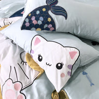 HKM-675859 Princess-Themed Cotton Satin Bedding Set with Appliqué Embroidery and Accessories