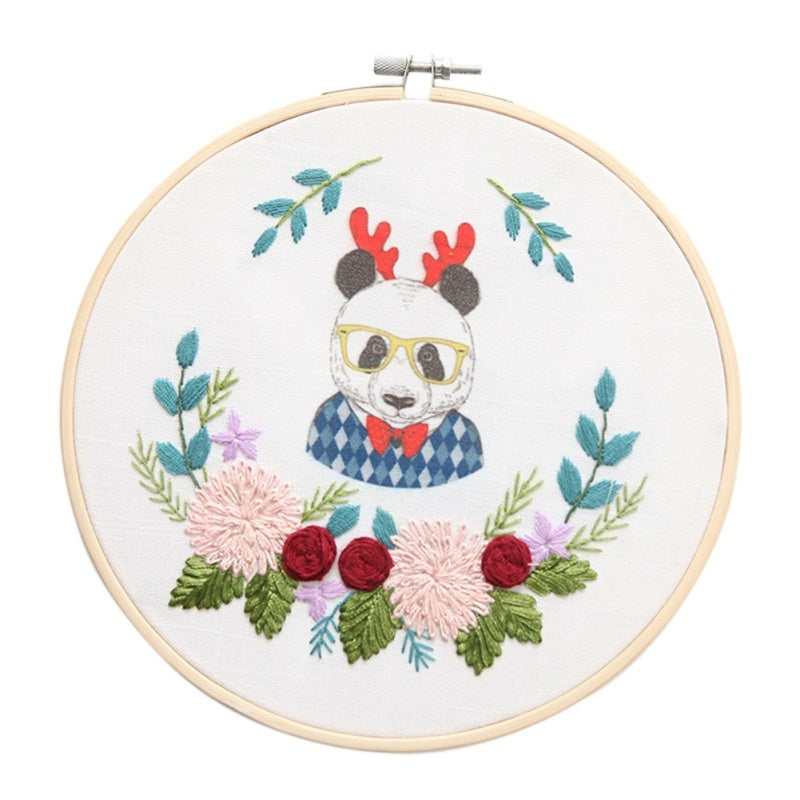 HKM-681171 Color Printed Cartoon Animal Hand Embroidery Wall Art – DIY Cotton Craft (20x20CM)