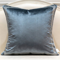 HKM-681555 Geometric Pattern Flannel Cushion Cover with PP Cotton Filling for Home Decor