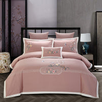 HKM-682323 Elegant Cotton Embroidery Bedding Set for 1.5m/2.0m Beds - 4-Piece Collection with Quilt, Sheet, and Pillowcases