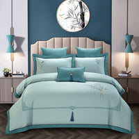 HKM-682323 Elegant Cotton Embroidery Bedding Set for 1.5m/2.0m Beds - 4-Piece Collection with Quilt, Sheet, and Pillowcases