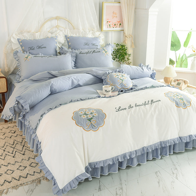 KTX-684435 Summer Ruffled Cotton Four-Piece Bedding Set with Heart Embroidery and Floral Quilt Cover