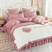 HKM-684435 Summer Ruffled Cotton Four-Piece Bedding Set with Heart Embroidery and Floral Quilt Cover