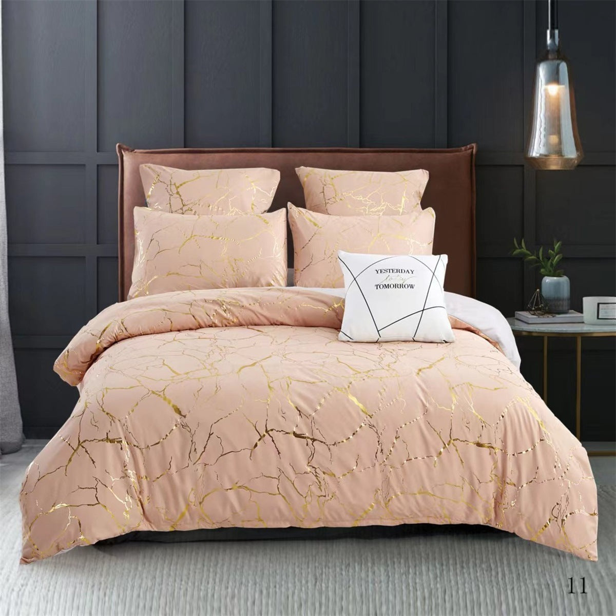 HKM-685779 Geometric Pattern Quilt Cover Set with Pillowcases for Home Décor