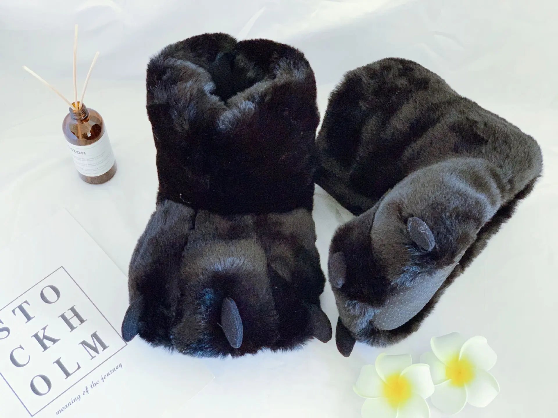 HKM-686611 Cozy Plush Paw Slippers for Men and Women - Funny Animal Winter Indoor Shoes