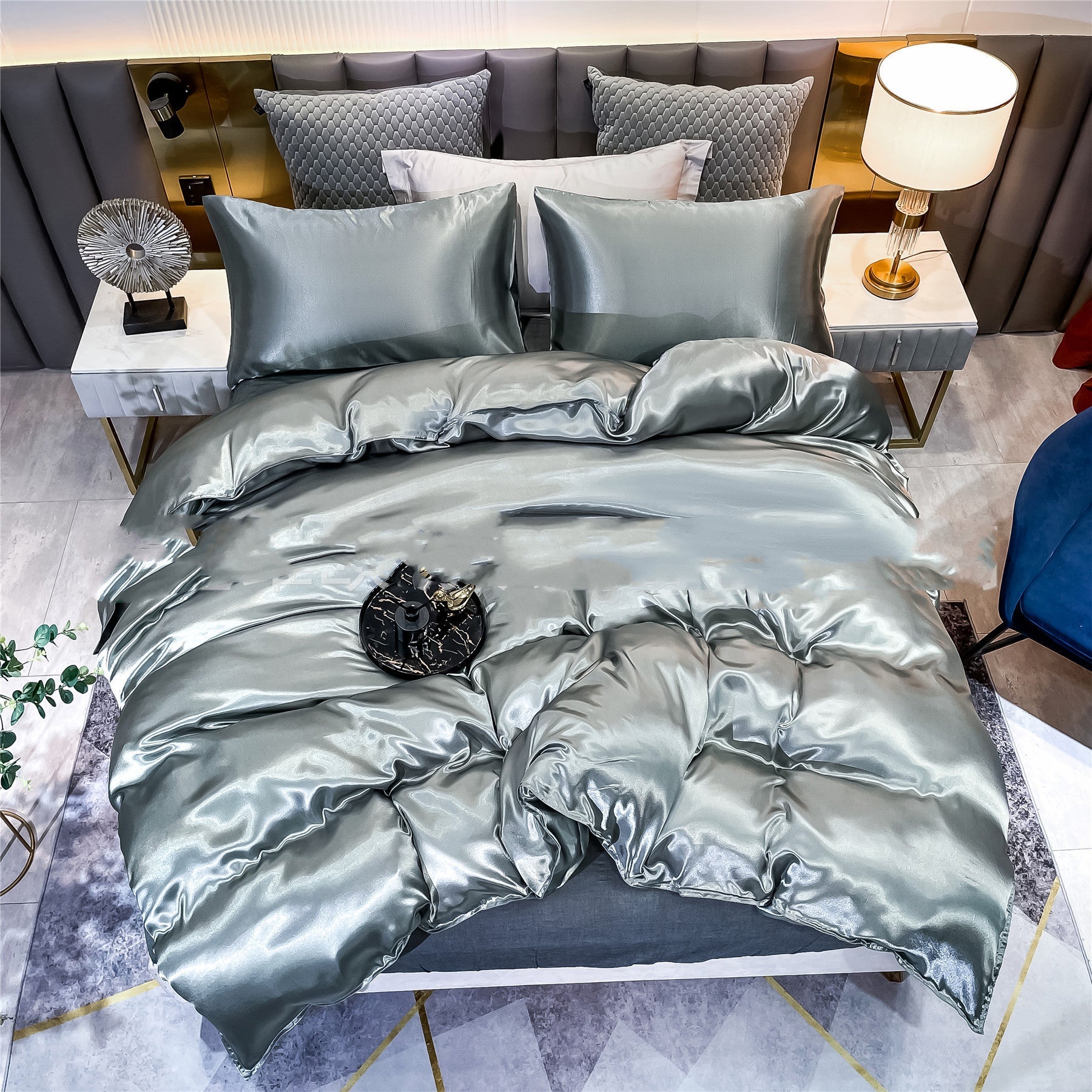 HKM-689235 Satin Three-Piece Quilt Cover and Pillowcase Set in Solid Colors