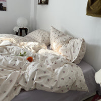 HKM-689555 Cotton Four-Piece Bedding Set with Bed Sheet, Quilt Cover, and Pillow Cases
