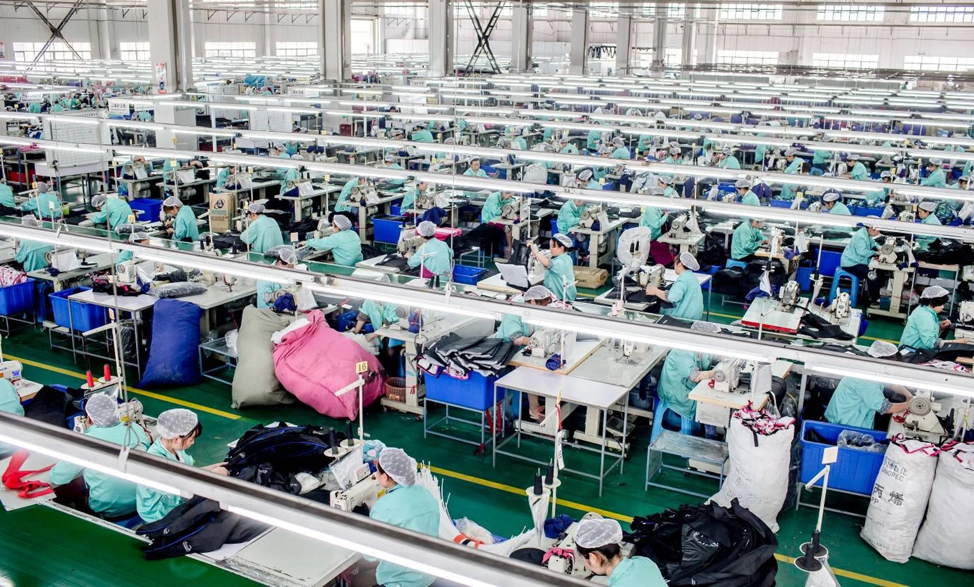 HKM-692563 Lightweight Travel Stroller with Easy One-Hand Fold and Multi-Position Recline for Air Travel