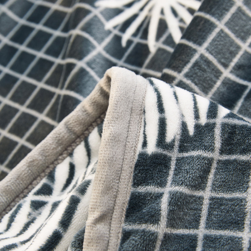 HKM-695827 Thick Coral Fleece Single Blanket - Fashionable and Simple Design in Vibrant Colors