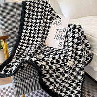 HKM-696147 Cozy Coral Fleece Blanket in Houndstooth or Checkerboard Print - Multiple Sizes Available