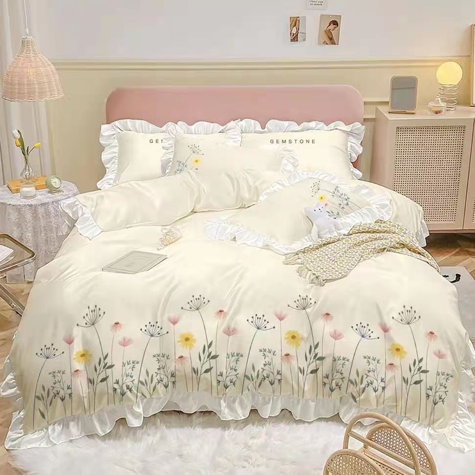 HKM-699283 Washed Cotton Four-Piece Embroidered Quilt Cover Set with Floral Designs