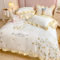 HKM-699283 Washed Cotton Four-Piece Embroidered Quilt Cover Set with Floral Designs
