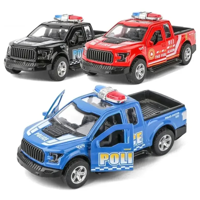 HKM-700243 1:32 Scale Toy Pickup Truck Die-Cast Model Car with Pull Back Function, Opening Doors, Light & Music