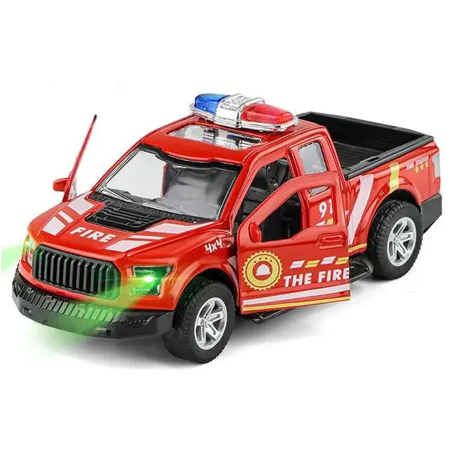 HKM-700243 1:32 Scale Toy Pickup Truck Die-Cast Model Car with Pull Back Function, Opening Doors, Light & Music