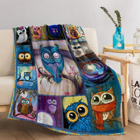 HKM-703571 Soft Flannel Owl Pattern Multifunctional Blanket for Home, Outdoor, Beach, and Camping Use
