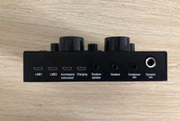 HKM-704595 Universal V8 Mobile Sound Card with 12 Sound Effects and Multiple Connection Modes for Live Streaming