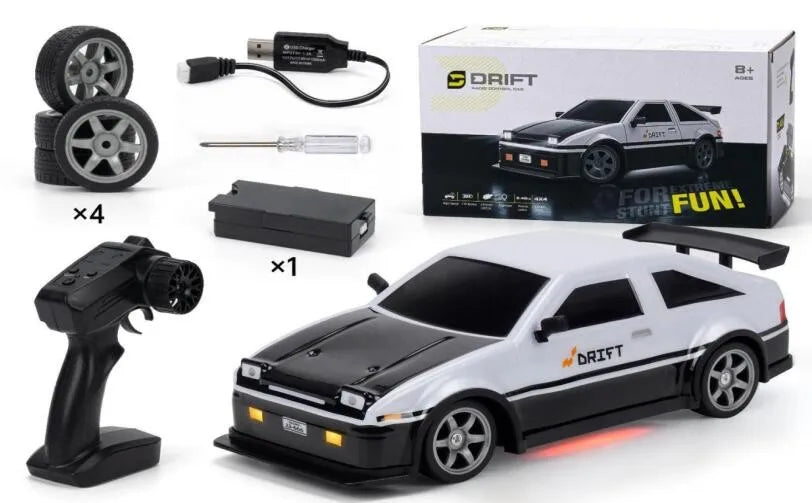 HKM-704851 1:16 Electric 4WD Drift Car RC Toy with Replaceable Tires and Modular Battery for Indoor-Outdoor Racing