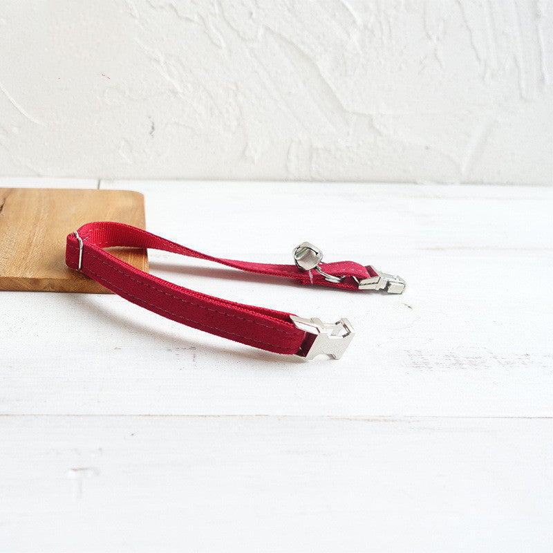 HKM-706899 Thickened Red Velvet Soft Collar for Cats - Available in S and L Sizes