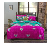 HKM-709651 Four-Piece Printed Polyester Bedding Set with Various Sizes and Pillowcase Options