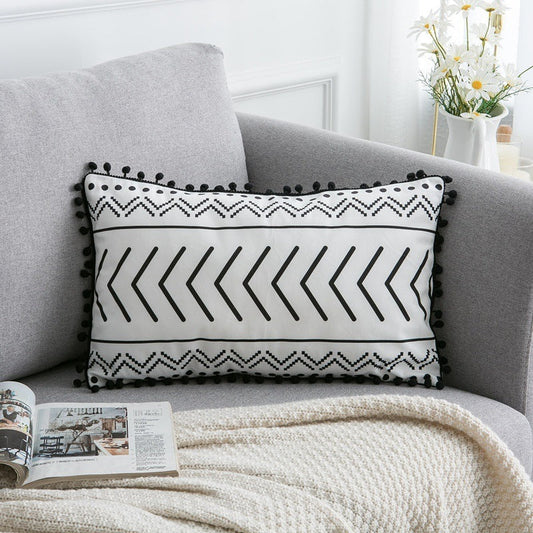 HKM-709715 Retro Geometric Abstract Velvet Pillowcase for Stylish Home Decor