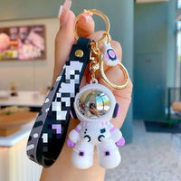 HKM-710483 3D Cartoon Bear Keychain in Silicone for Men and Women, Fashionable Key Pendant for Bags and Cars