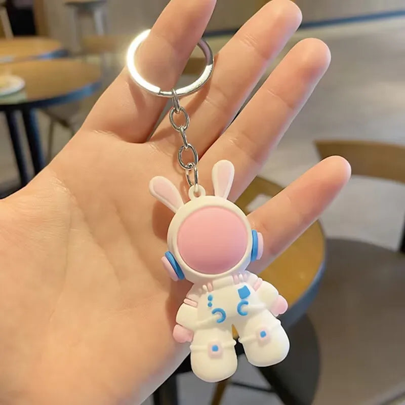HKM-710483 3D Cartoon Bear Keychain in Silicone for Men and Women, Fashionable Key Pendant for Bags and Cars