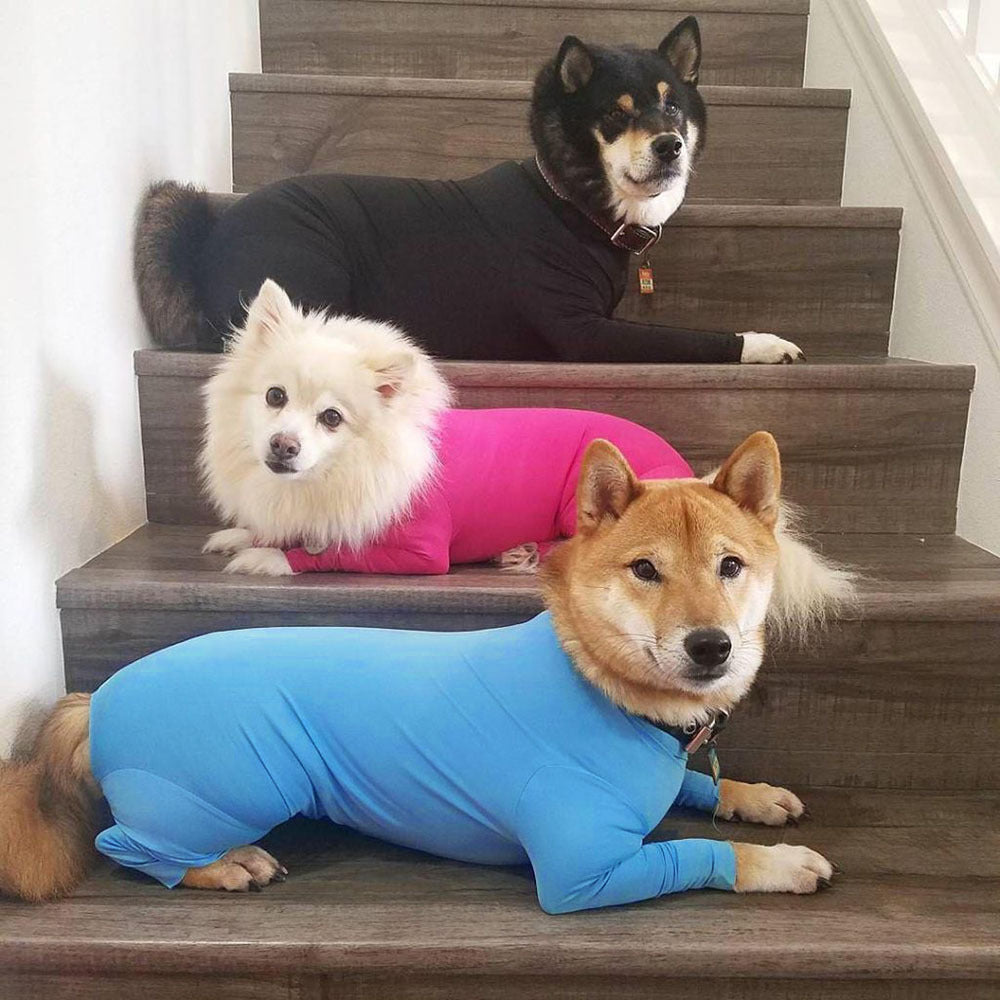 HKM-712595 Thick Acrylic Fiber Dog Jumpsuit for Medium to Large Dogs - Stylish Pajamas for Warmth and Comfort
