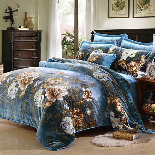 HKM-713107 Golden Mink Warm Bedding Set - Polyester Fabric, Simple Style, Available in Multiple Sizes