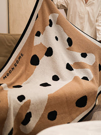 HKM-714899 Half Fleece Blanket for Comfort and Warmth, Geometric Design, 160x105cm, Ideal for Living Room