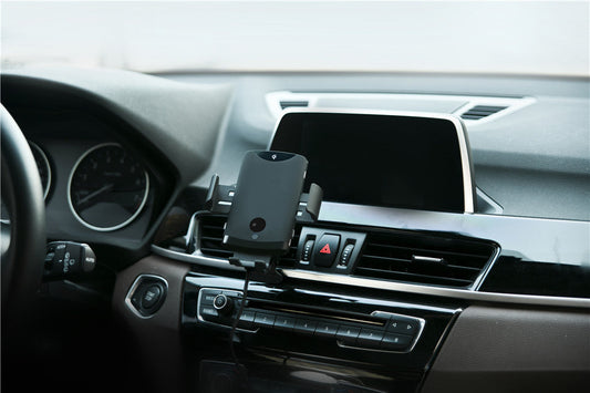HKM-715155 Automatic Wireless Car Charger with Type-C Connection, 9V Input and 1200mA Charging Current