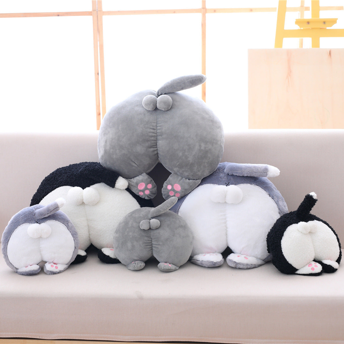 HKM-725267 Funny Cat Butt Pillow and Hand Warmer, Gray and Gray-White Color Options, Soft PP Cotton Filling, 50x40cm Size