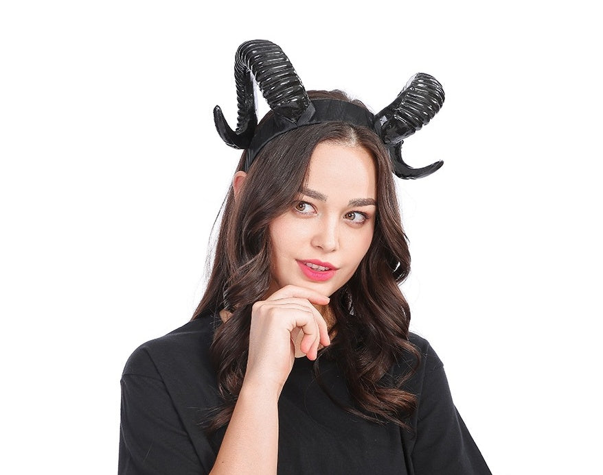 HKM-725587 Exaggerated Horn Antlers Headband for Halloween and Christmas Celebrations